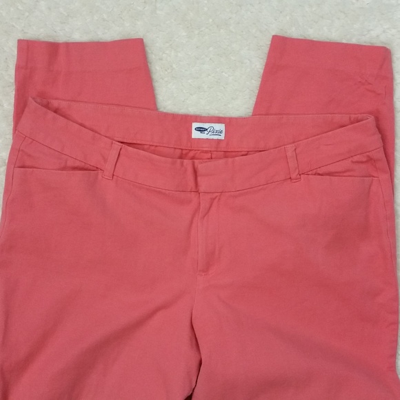 Old Navy Pants - Old Navy Pixie Pants